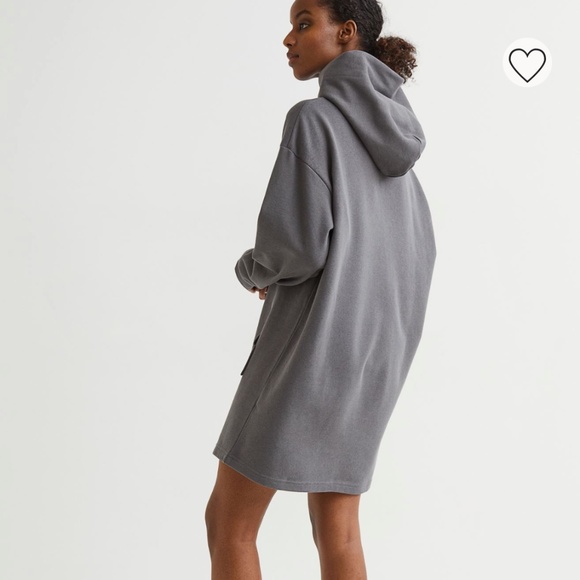 h&M gray sweatshirt dress and leggings set - Picture 3 of 11